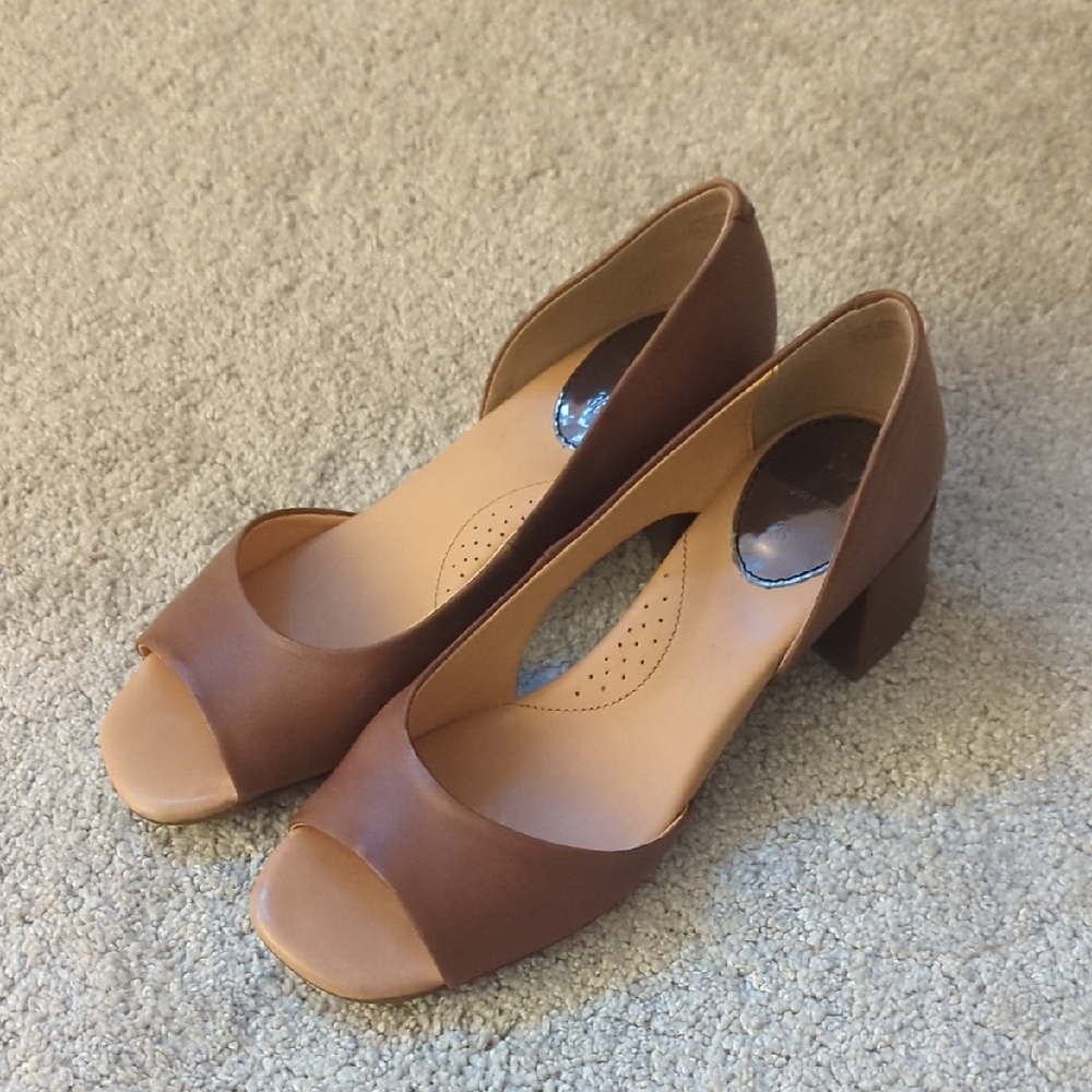 Gerry Weber Brown Leather Heels with Chunky Heel